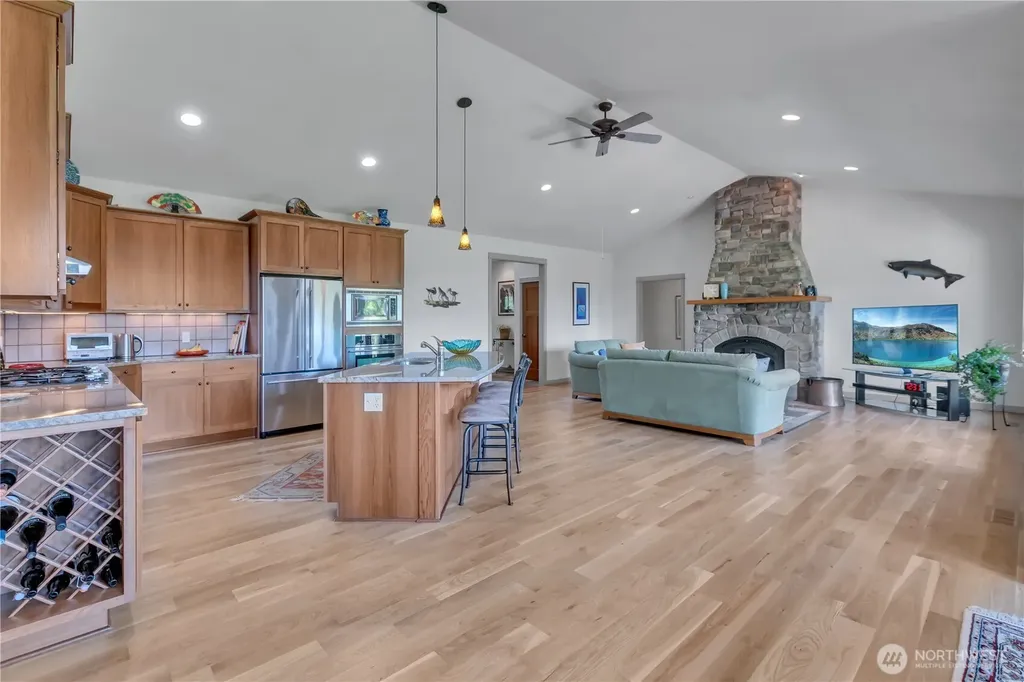 23506 Seatter Road NE Kingston WA 98346