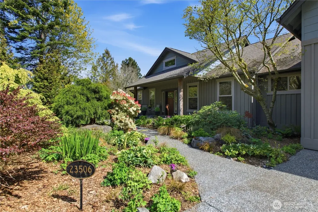 23506 Seatter Road NE Kingston WA 98346