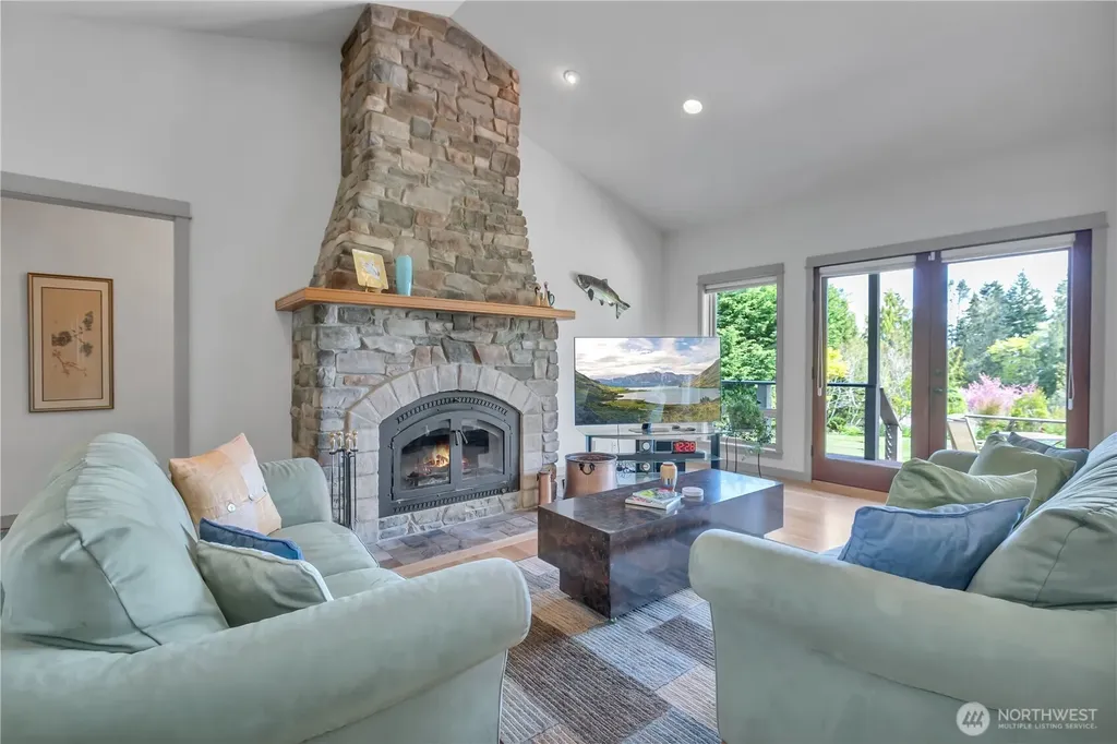 23506 Seatter Road NE Kingston WA 98346