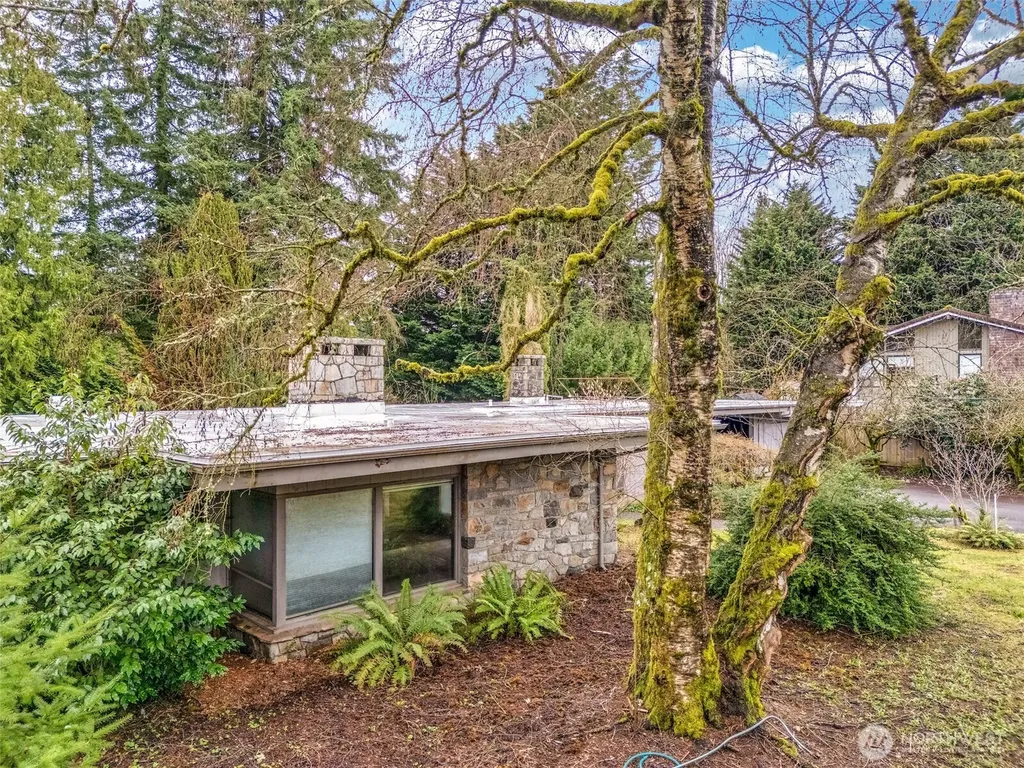 700 Reiten Road Kent WA 98030