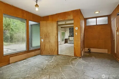 700 Reiten Road Kent WA 98030