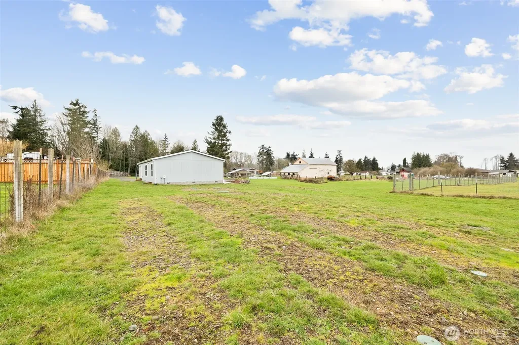 591 N Lees Creek Port Angeles WA 98362