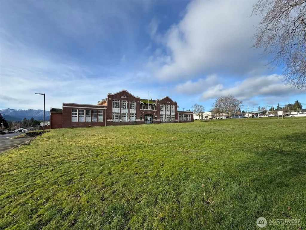 9999 W Eighth Street Port Angeles WA 98362