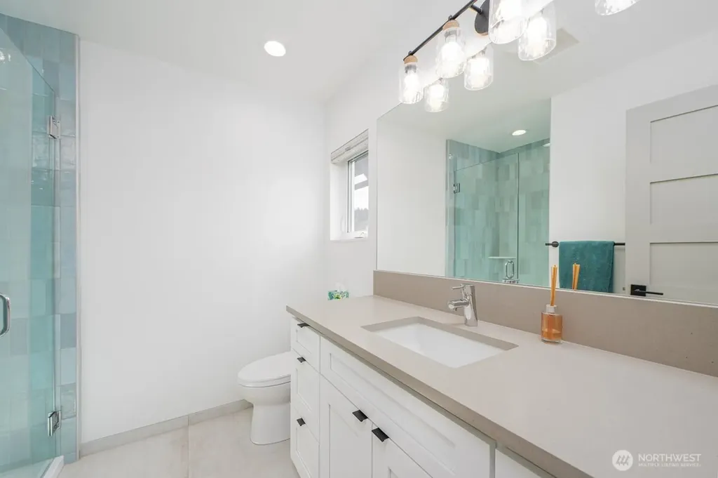 3015 61st Avenue SW Seattle WA 98116