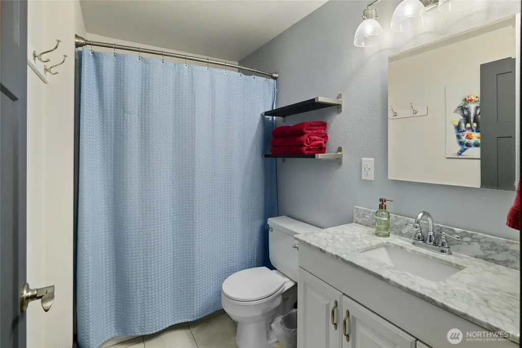 8903 Crescent Bar Road NW Quincy WA 98848