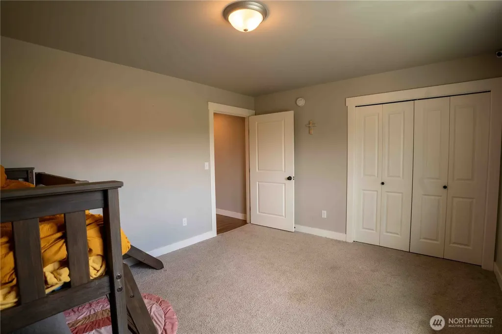 413 Cornerstone Drive Sumas WA 98295