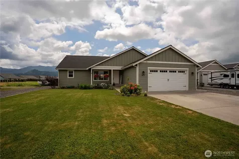 413 Cornerstone Drive Sumas WA 98295