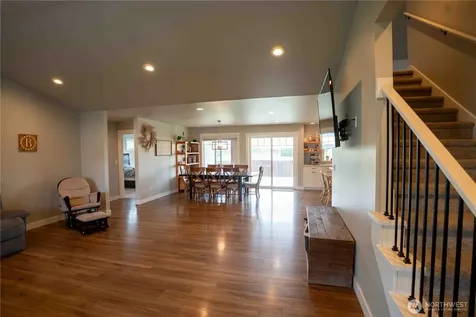 413 Cornerstone Drive Sumas WA 98295