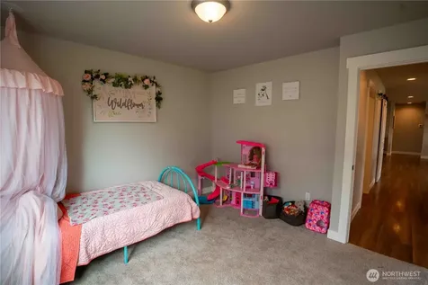 413 Cornerstone Drive Sumas WA 98295