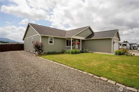 413 Cornerstone Drive Sumas WA 98295