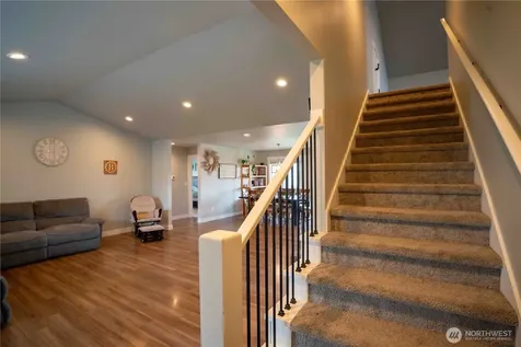 413 Cornerstone Drive Sumas WA 98295