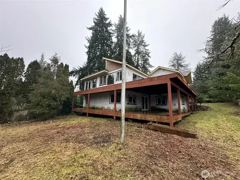 709 15th Avenue SE Puyallup WA 98372