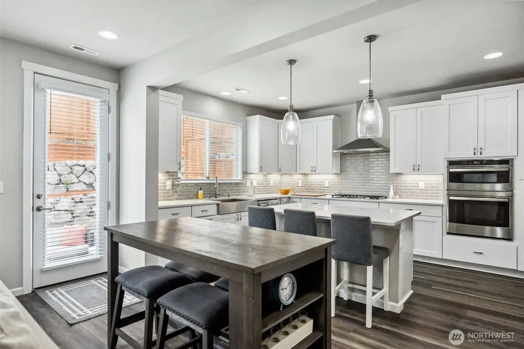 9844 Prospect Place Gig Harbor WA 98332