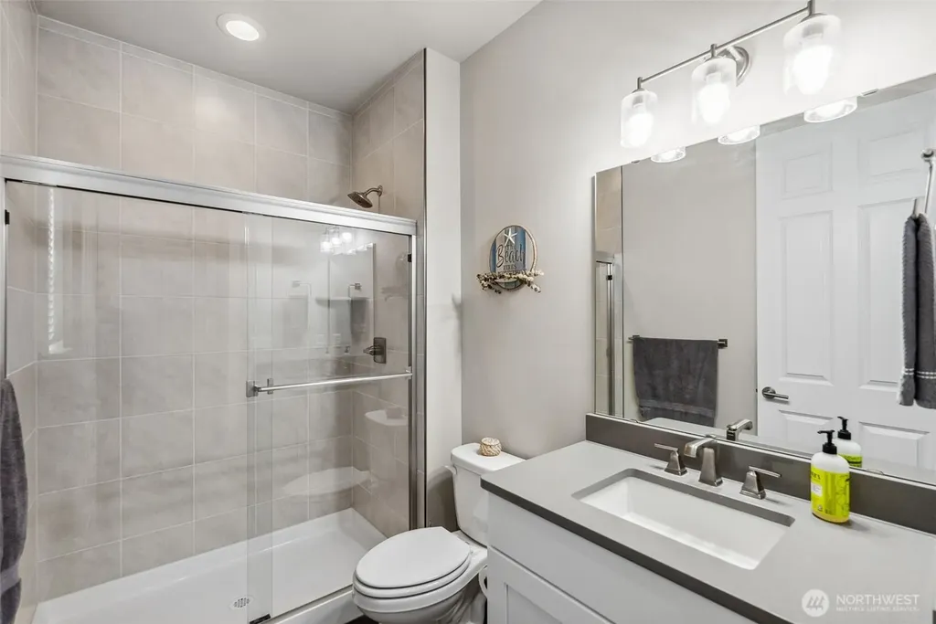 9844 Prospect Place Gig Harbor WA 98332