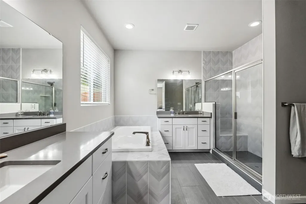 9844 Prospect Place Gig Harbor WA 98332