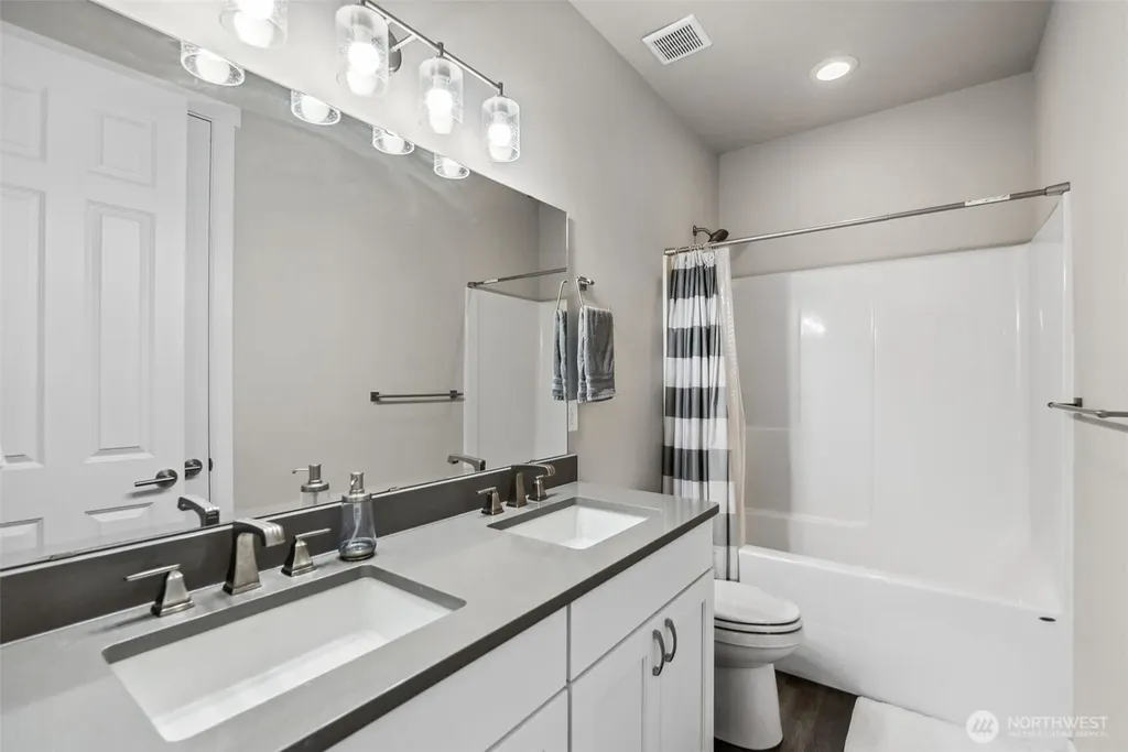 9844 Prospect Place Gig Harbor WA 98332