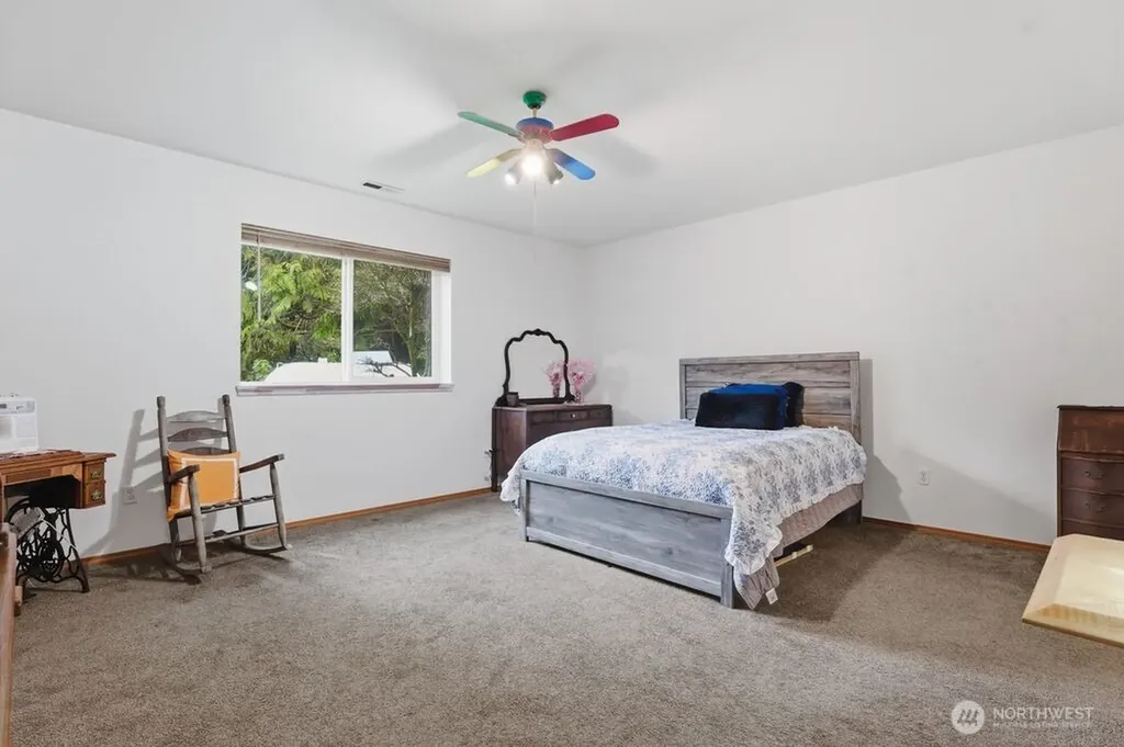 41 W Pyramid Court Shelton WA 98584