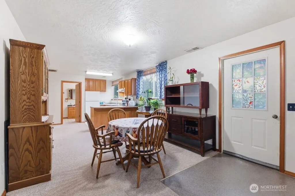 41 W Pyramid Court Shelton WA 98584