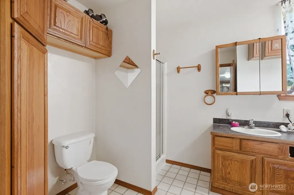 41 W Pyramid Court Shelton WA 98584