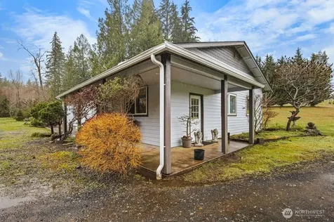 41 W Pyramid Court Shelton WA 98584