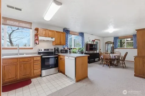 41 W Pyramid Court Shelton WA 98584