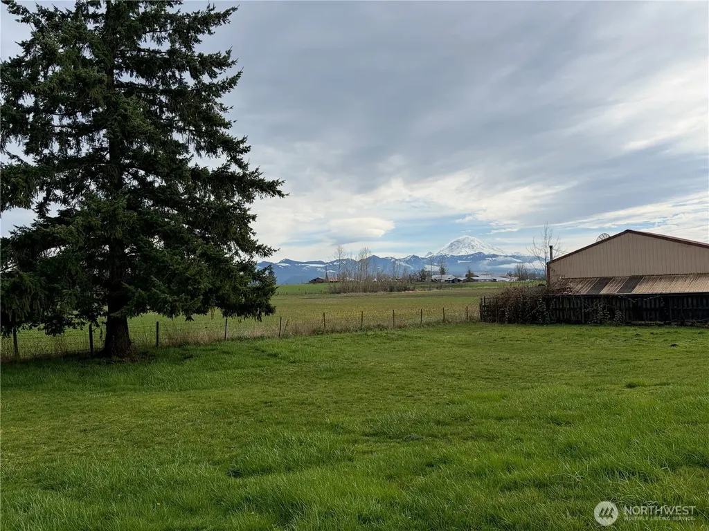 43004 196th Avenue SE Enumclaw WA 98022