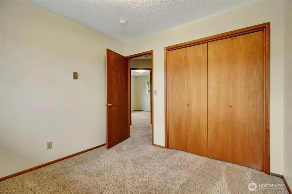 21620 88th Drive NE Arlington WA 98223