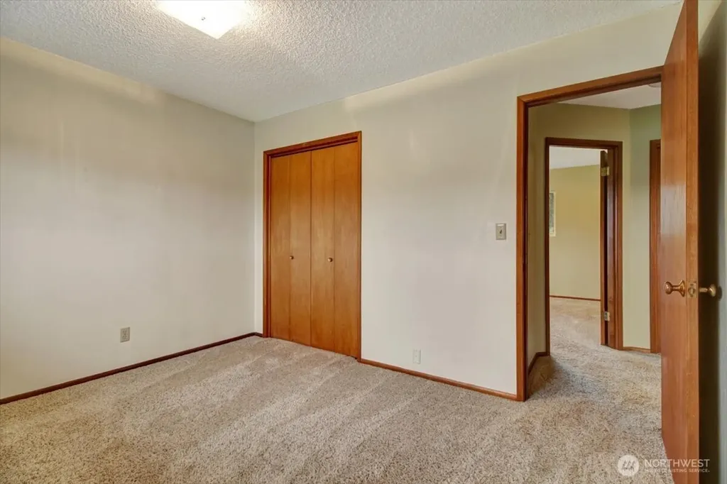 21620 88th Drive NE Arlington WA 98223