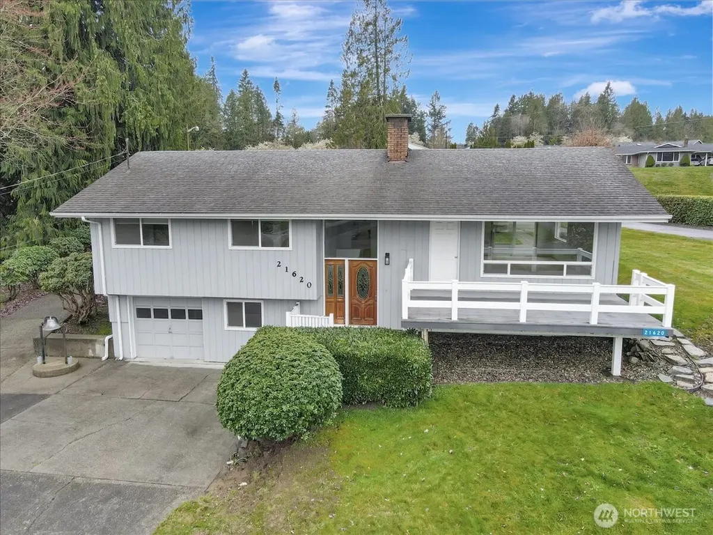 21620 88th Drive NE Arlington WA 98223