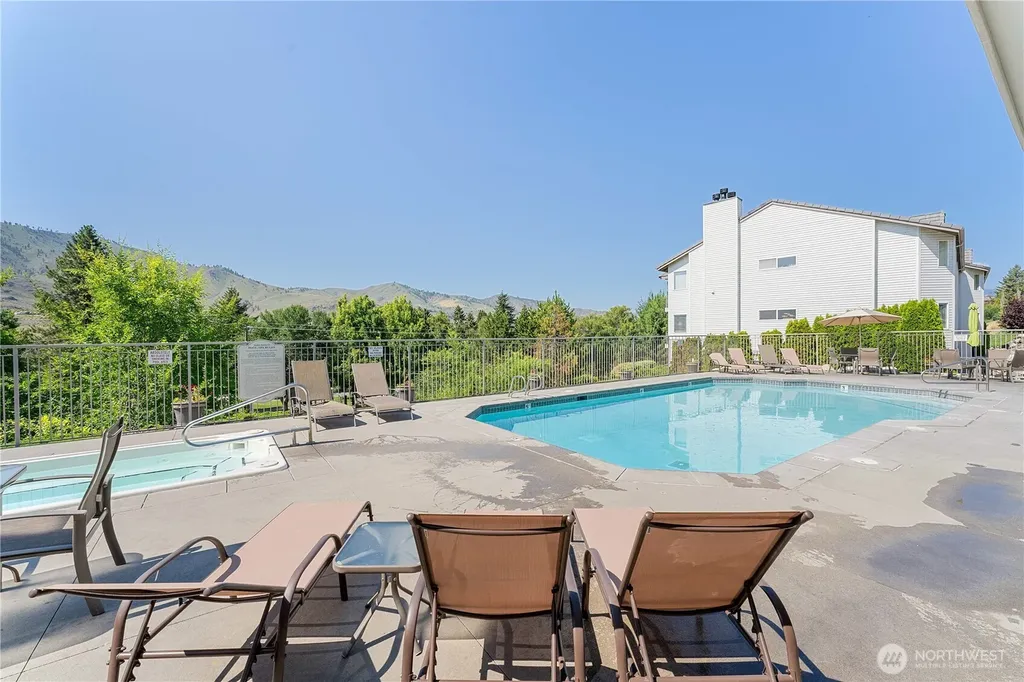 808 W Manson Road Chelan WA 98816
