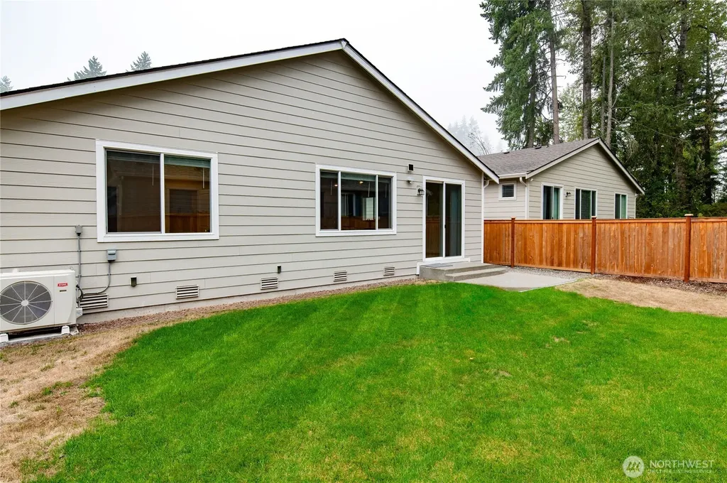 16911 127th Avenue Ct E Puyallup WA 98374