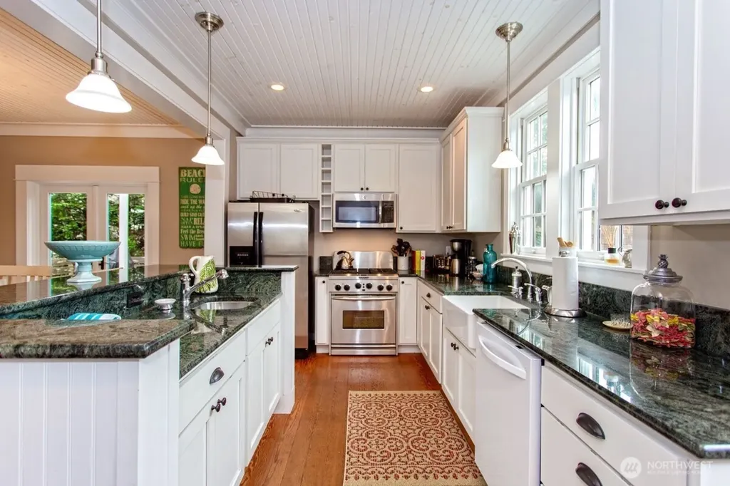 38 Trillium Lane Pacific Beach WA 98571