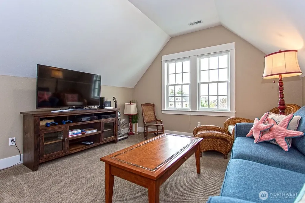 38 Trillium Lane Pacific Beach WA 98571