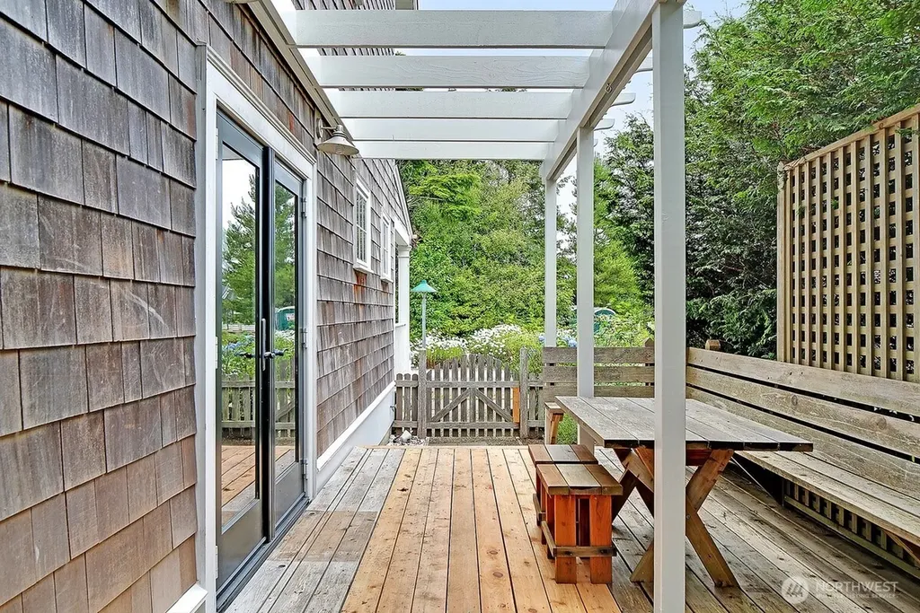 38 Trillium Lane Pacific Beach WA 98571