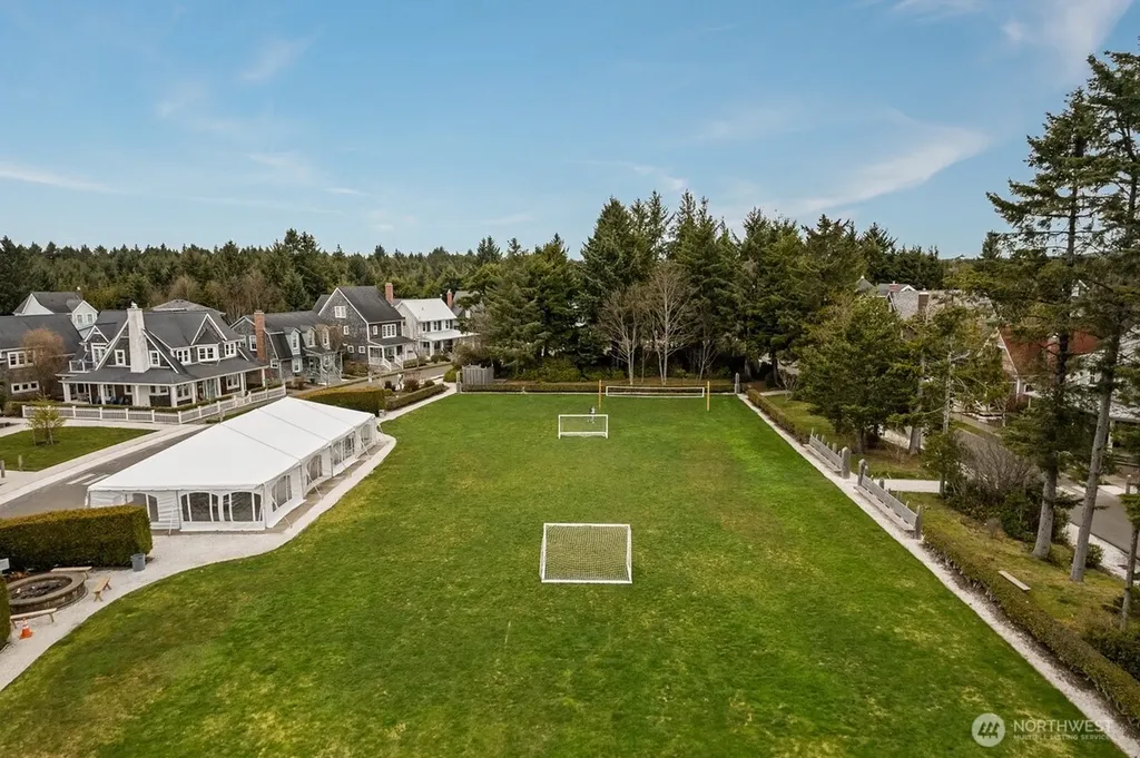 38 Trillium Lane Pacific Beach WA 98571