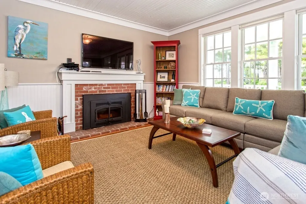 38 Trillium Lane Pacific Beach WA 98571