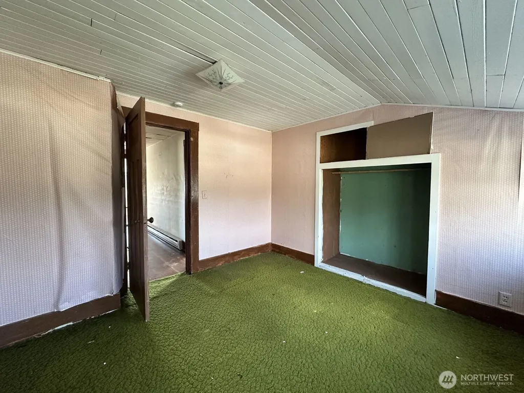 220 N 3rd Street Pe Ell WA 98572