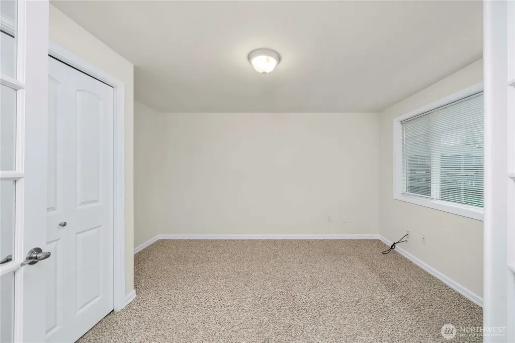 7503 212th Street SW Edmonds WA 98026