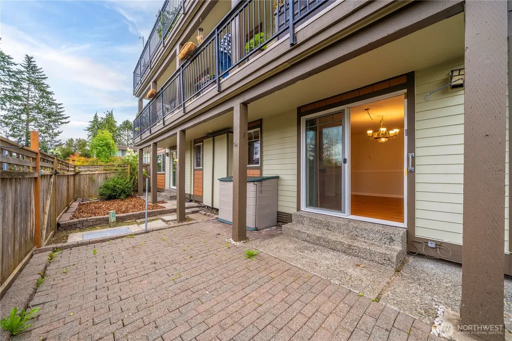 7503 212th Street SW Edmonds WA 98026