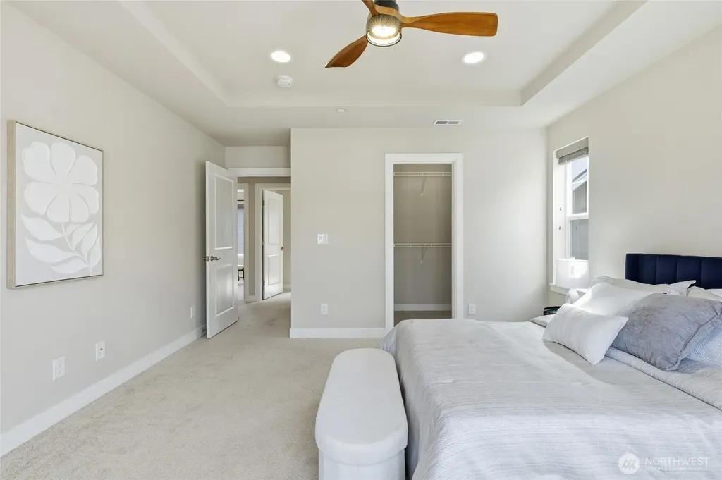 23947 SE 45th Terrace Sammamish WA 98029