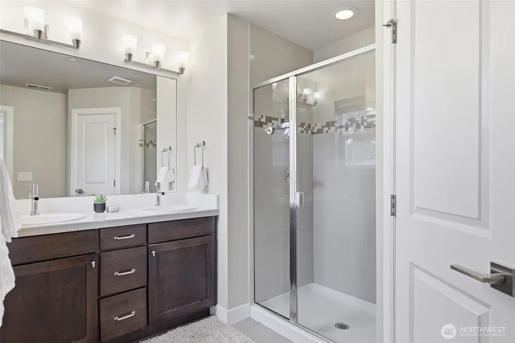 23947 SE 45th Terrace Sammamish WA 98029
