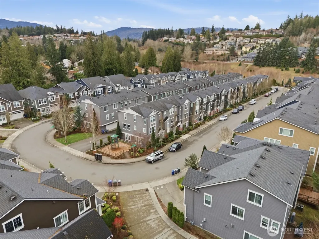 23947 SE 45th Terrace Sammamish WA 98029