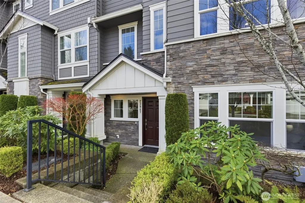 23947 SE 45th Terrace Sammamish WA 98029
