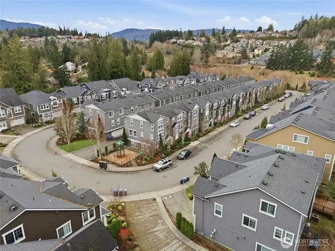 23947 SE 45th Terrace Sammamish WA 98029