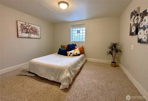 1109 E 31st Street Tacoma WA 98404