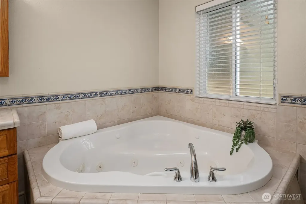 12401 8th Drive SE Everett WA 98208