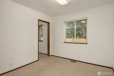 12401 8th Drive SE Everett WA 98208