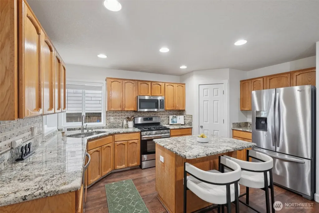 1806 NE 177th Avenue Vancouver WA 98684