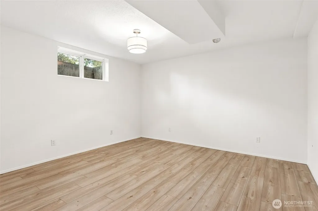 1473 Evergreen Place Fircrest WA 98466