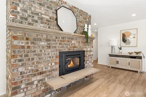 1473 Evergreen Place Fircrest WA 98466